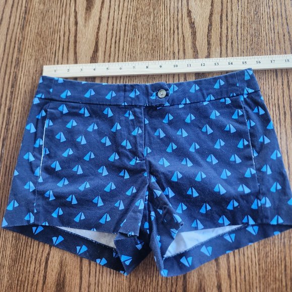 J. Crew Stretch Blue Sailboat Print Chino Khaki Shorts Size 4 Low Rise - Picture 6 of 8